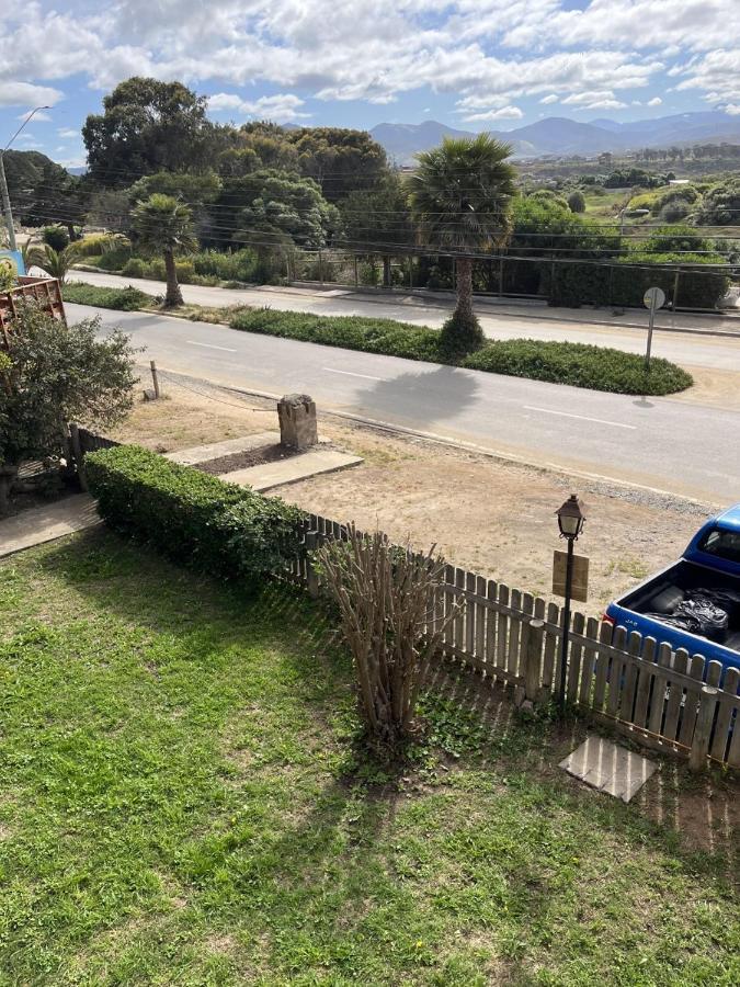 Roscoe's Paradise-casita En La Playa 1-4 Personas-abierta Todo El Año Apartamento Los Molles